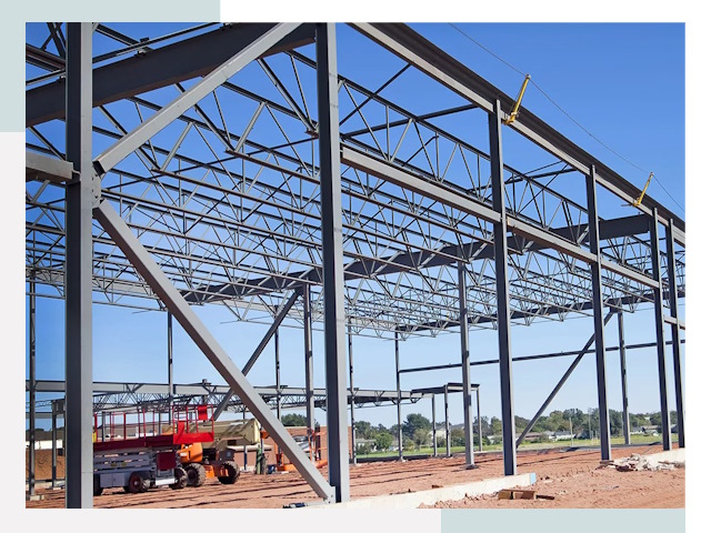 Строительство ферм с металлоконструкциями от 622 руб.