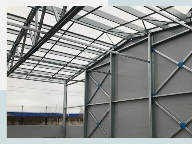 Каркасные ангары от СтальСтрой-Бкл по цене от 622 руб.